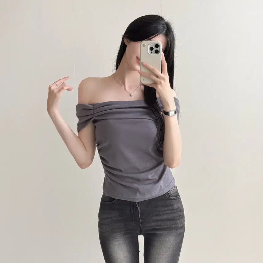 [BUNJANG] Shirring Off-Shoulder Tank Top / 셔링 나시 오프숄더