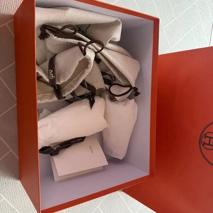 [BUNJANG] Hermès Bouncing 42 Sneakers / 에르메스 바운싱 42사이즈