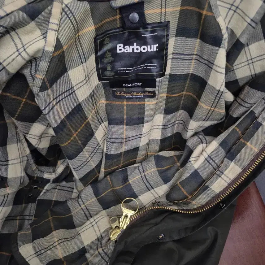 [BUNJANG] Barbour Wax Jacket / Barbour 바버 왁스 자켓