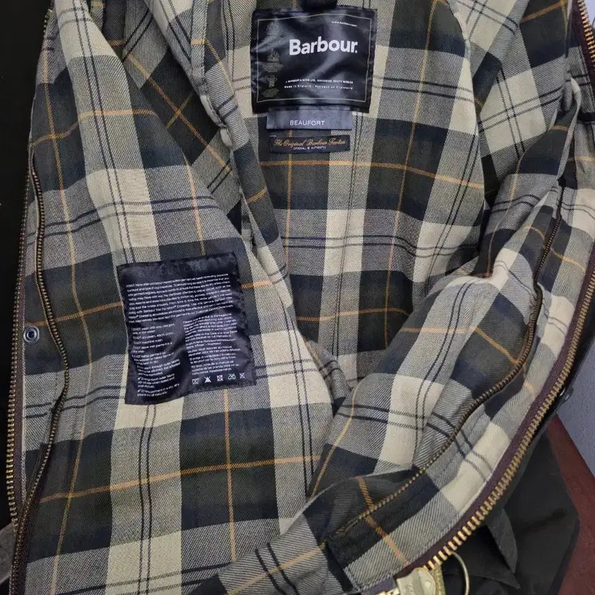 [BUNJANG] Barbour Wax Jacket / Barbour 바버 왁스 자켓