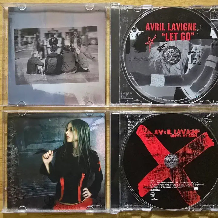 [BUNJANG] Avril Lavigne Album CD Bundle / CD 음반 Avril Lavigne 에이브릴 라빈 앨범 2장