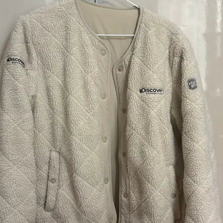 [BUNJANG] Discovery Expedition Reversible Fleece Jacket / 디스커버리 익스페디션 플리스 리버시블 자켓