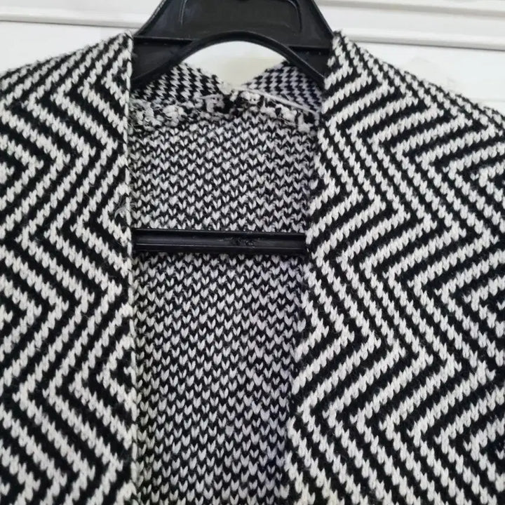 [BUNJANG] Spring Casual Knit Cardigan / 봄  캐주얼   니트가디건   깨끗해요   가슴52