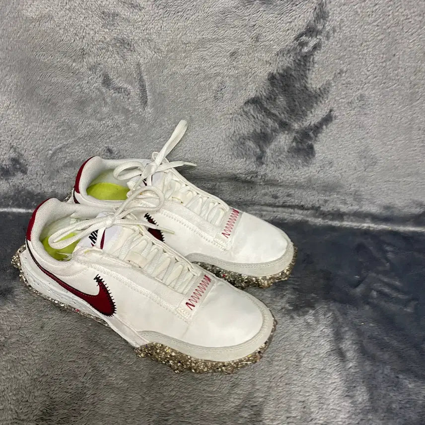 [BUNJANG] Nike Sneakers 235 / 나이키 운동화 235