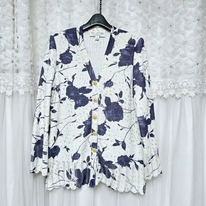 [BUNJANG] St. John Flower Pattern Cardigan / 센죤   플라워 패턴 가디건