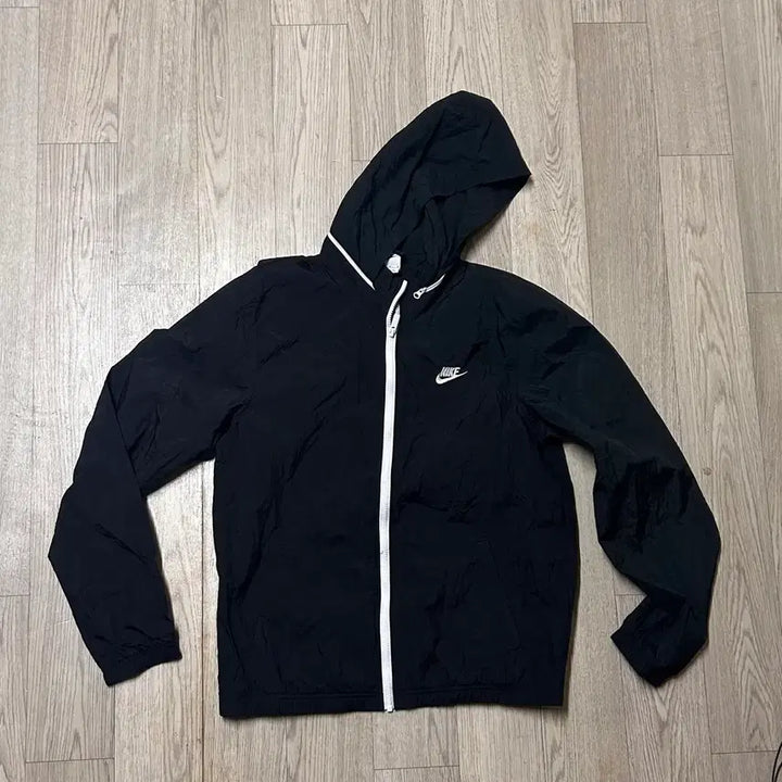 [BUNJANG] Nike Windbreaker Jacket / 나이키 해외판 바람막이 100