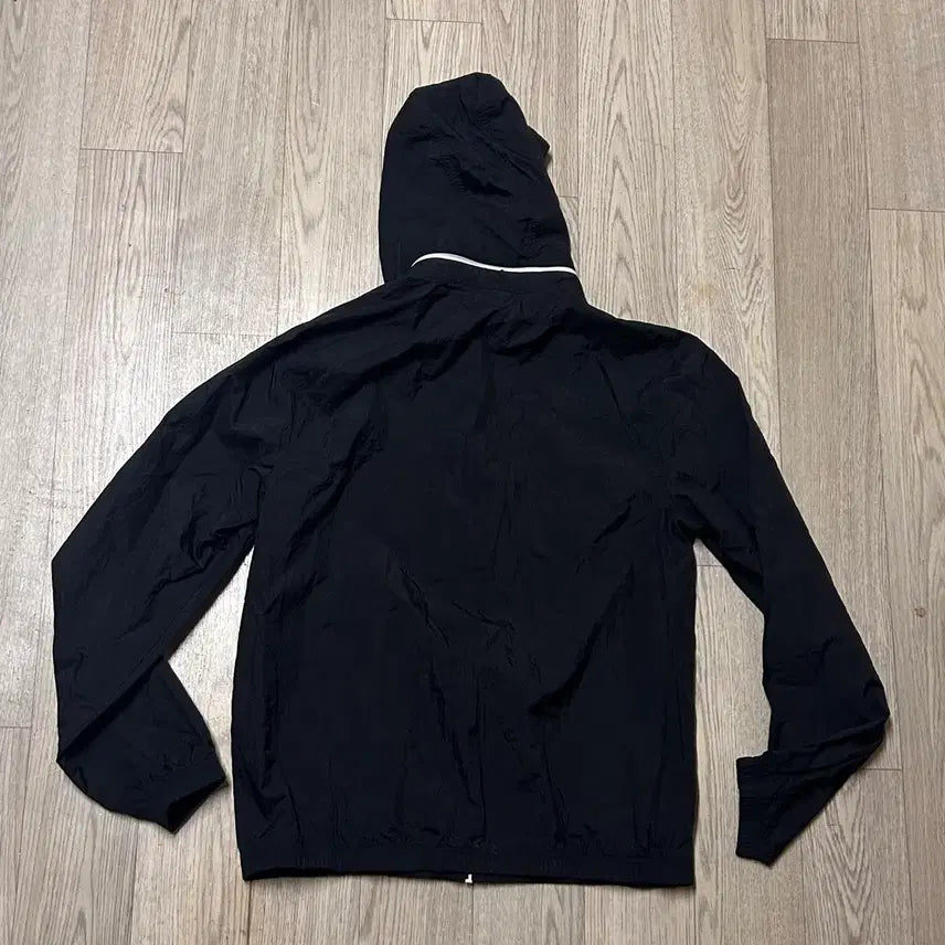 [BUNJANG] Nike Windbreaker Jacket / 나이키 해외판 바람막이 100