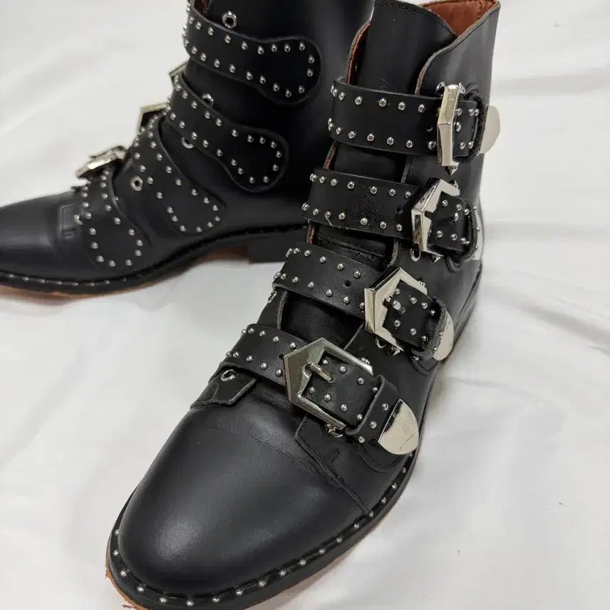 [BUNJANG] Andersson Bell Studded Boots / 앤더슨벨 락 스터드 부츠