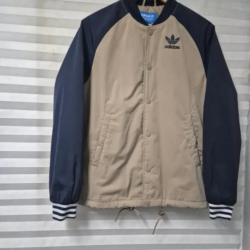 [BUNJANG] Adidas Lightweight Jacket / 아디다스 경량 자켓