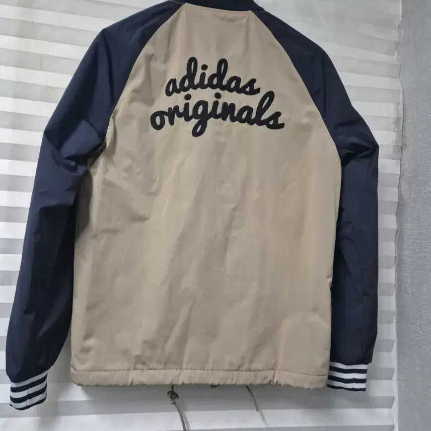 [BUNJANG] Adidas Lightweight Jacket / 아디다스 경량 자켓