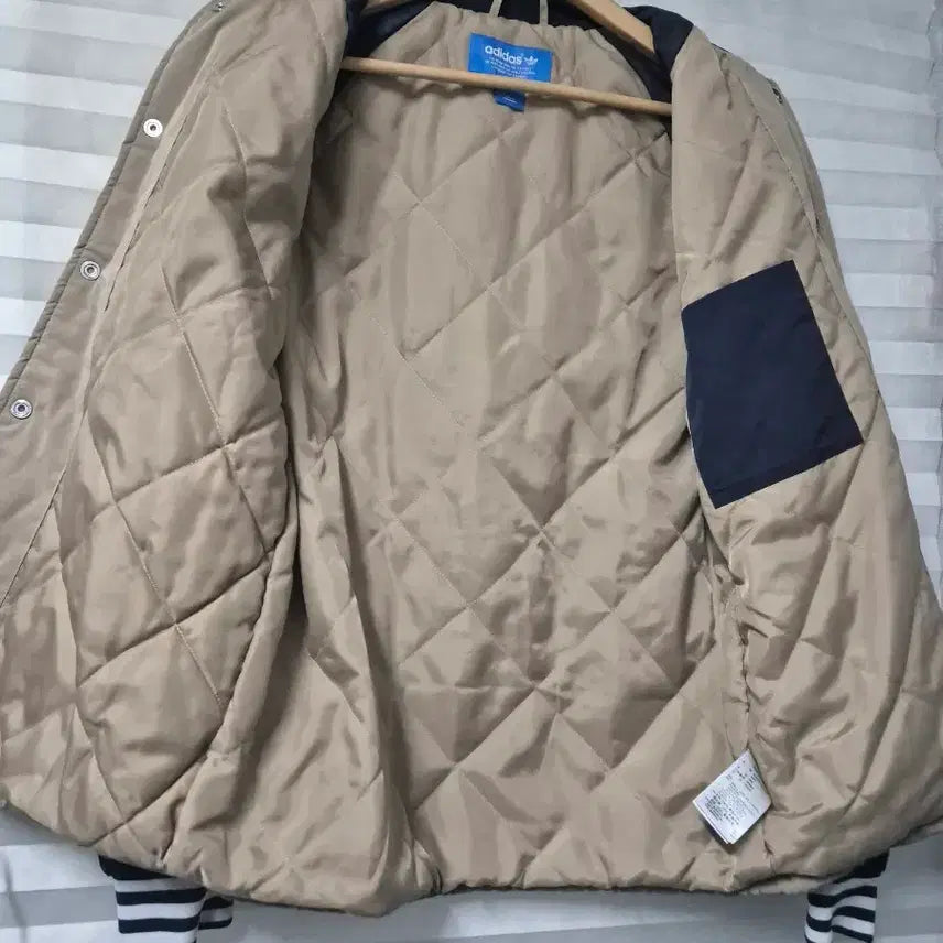 [BUNJANG] Adidas Lightweight Jacket / 아디다스 경량 자켓