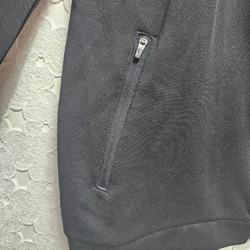 [BUNJANG] Black Jersey Zip-up Jacket / 블랙 저지집업 공용100