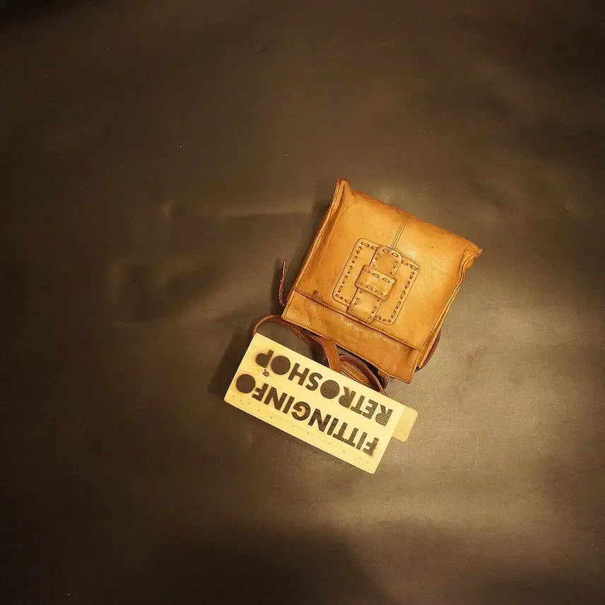 [BUNJANG] Vintage Leather Crossbody Bag / 6953 크로스가방 크로스백 가죽백 가죽가방 빈티지가방 여성가방 남자백