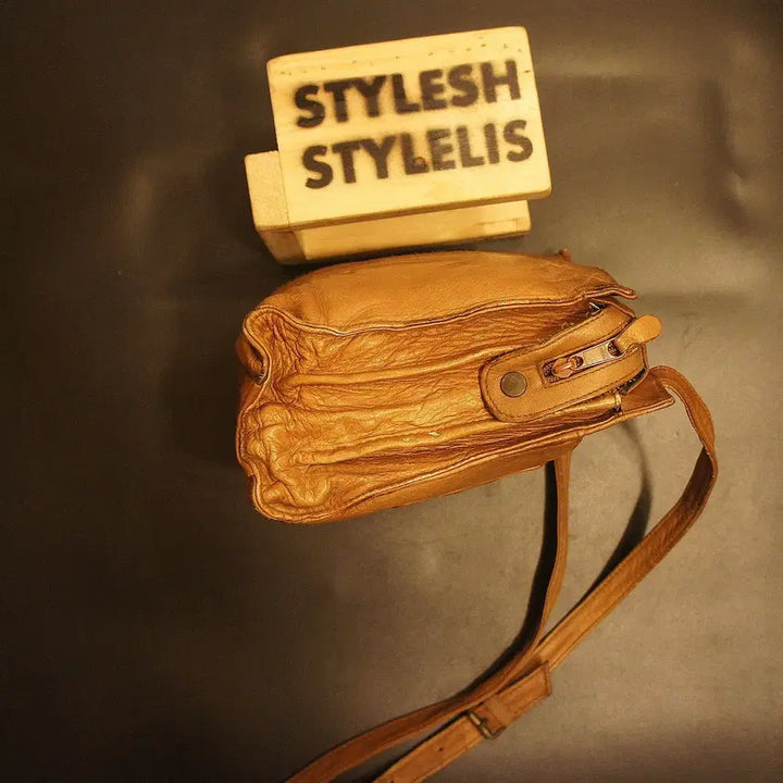 [BUNJANG] Vintage Leather Crossbody Bag / 6953 크로스가방 크로스백 가죽백 가죽가방 빈티지가방 여성가방 남자백