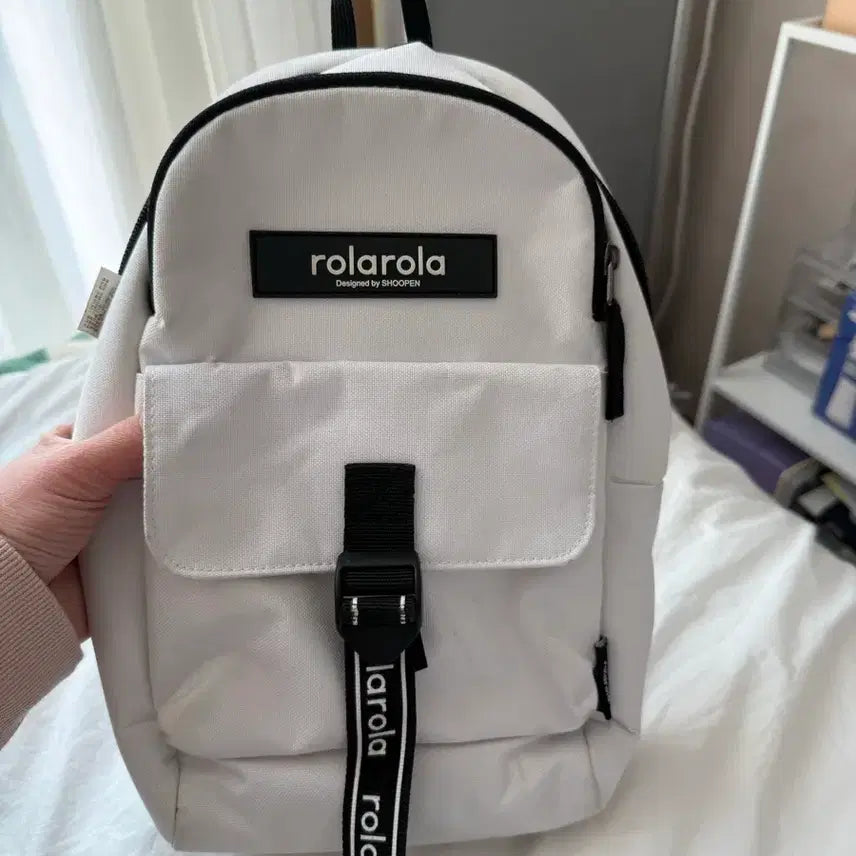 [BUNJANG] Rola Rola Mini Backpack / 롤라롤라 백팩 블랙/화이트