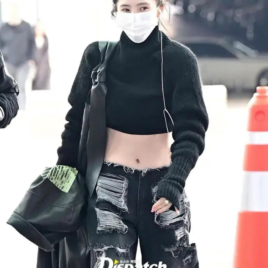 [BUNJANG] Gateless Han So-hee Black Denim Low-Rise Pants / 게이트리스 한소희 흑청 로우라이즈 바지