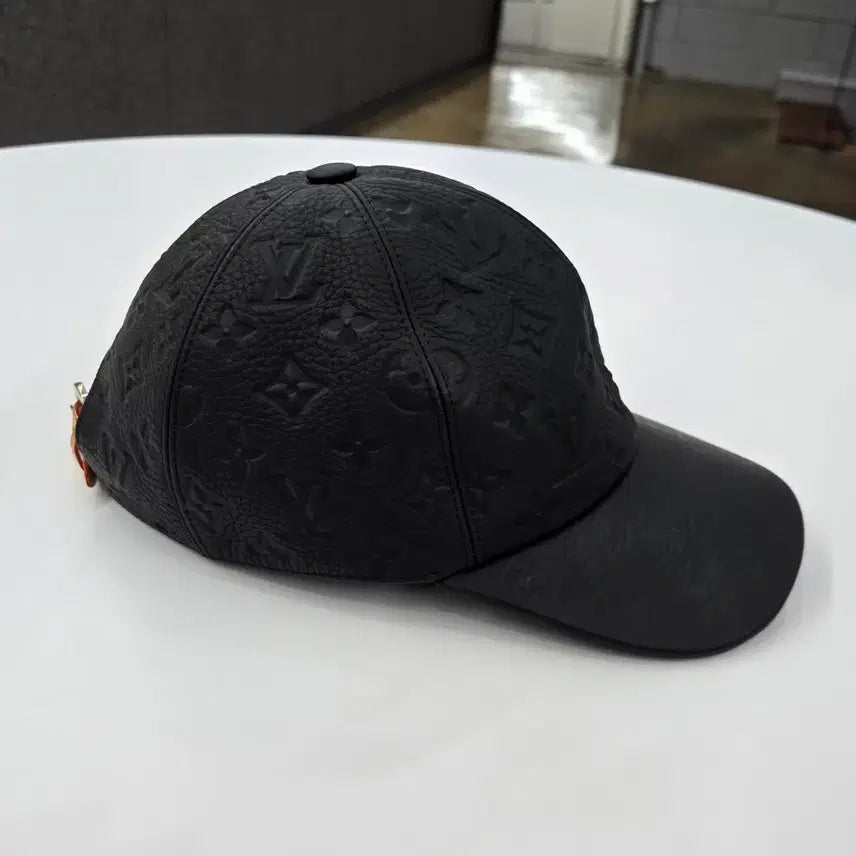 [BUNJANG] Louis Vuitton Shadow Monogram Ball Cap / { 60 } 루이비통 쉐도우 모노그램 볼캡