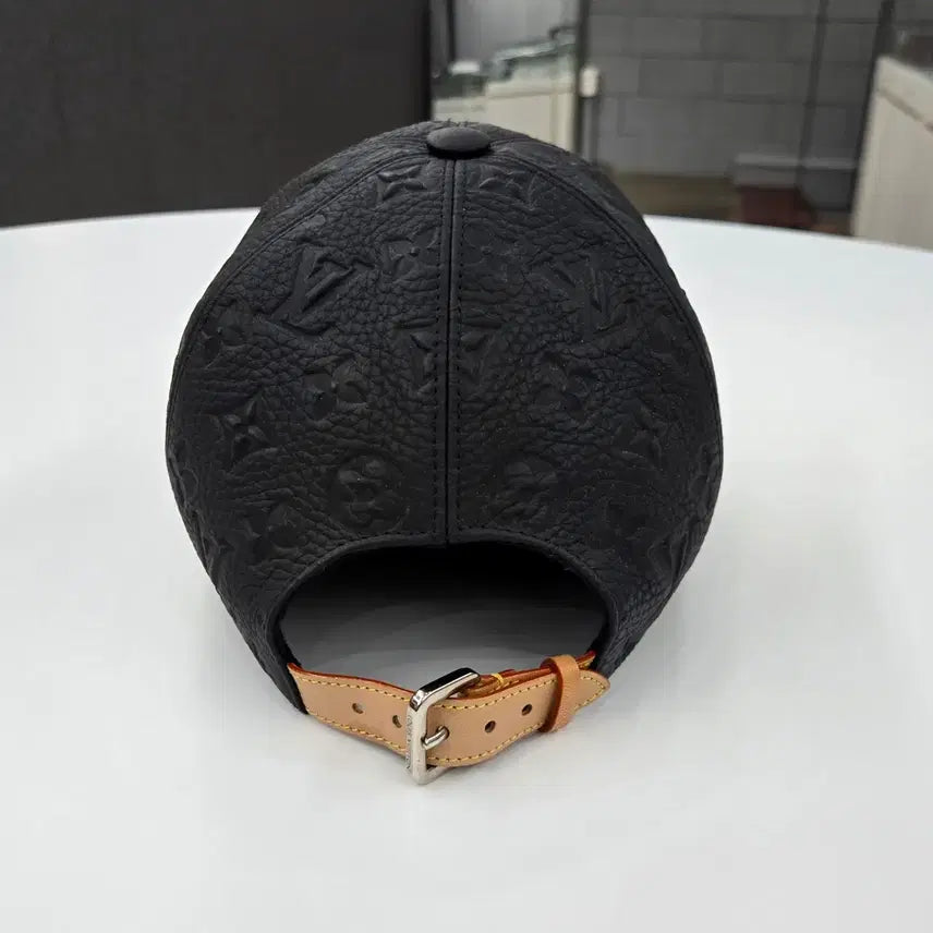 [BUNJANG] Louis Vuitton Shadow Monogram Ball Cap / { 60 } 루이비통 쉐도우 모노그램 볼캡