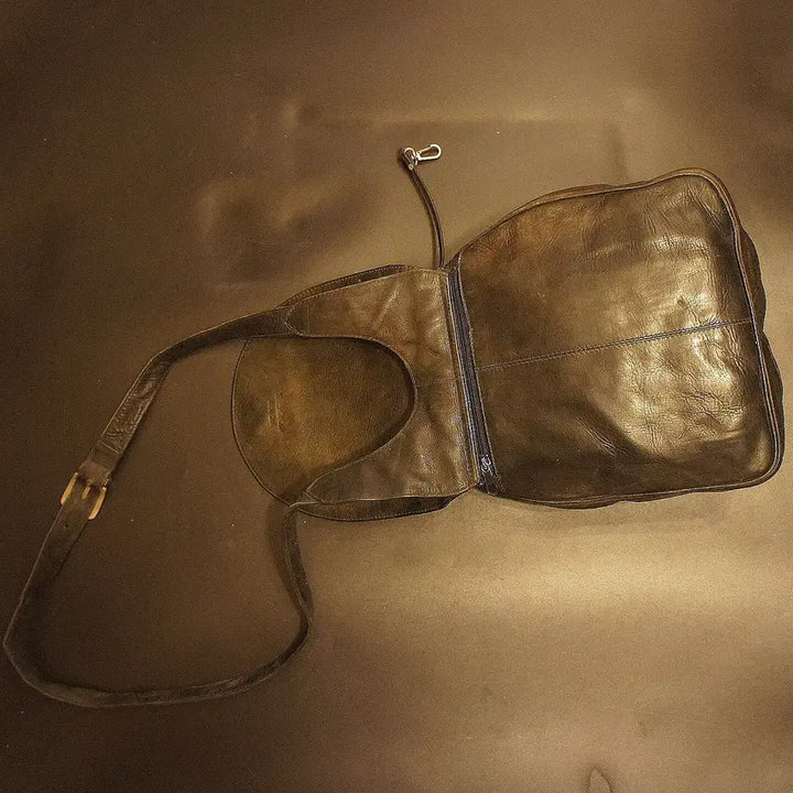 [BUNJANG] Vintage Leather Crossbody Bag / 6961 크로스가방 크로스백 가죽백 가죽가방 빈티지가방 여성가방 남자백