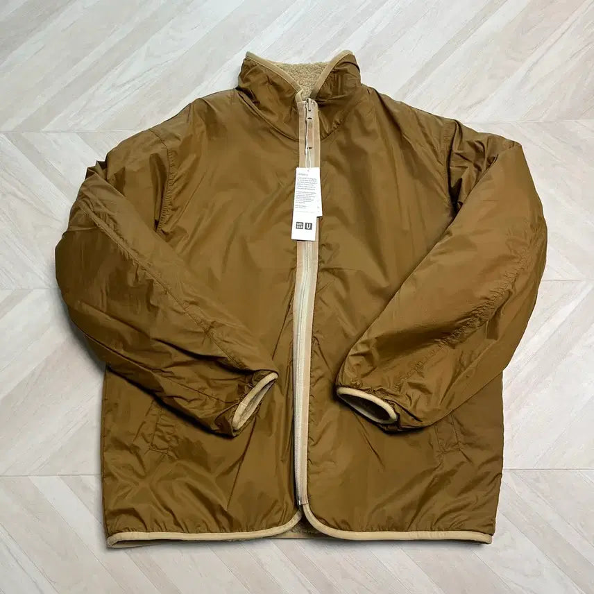 [BUNJANG] (희귀템)유니클로U 보아후리스 리버서블재킷 2XL (새상품) / (희귀템)유니클로U 보아후리스 리버서블재킷 2XL (새상품)