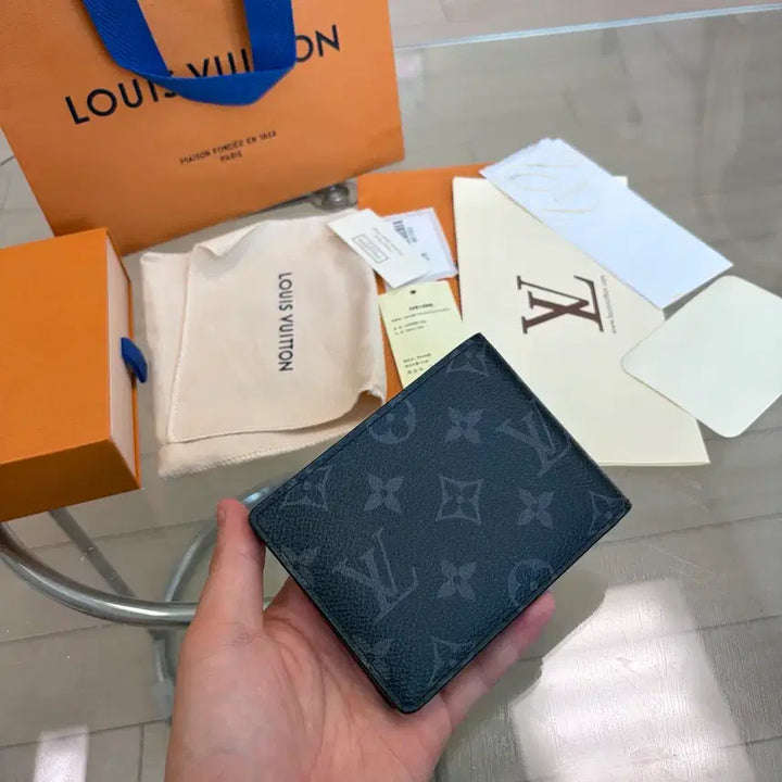 [BUNJANG] Louis Vuitton Eclipse Bi-fold Wallet / {새상품급/풀구성}루이비통 이클립스 반지갑