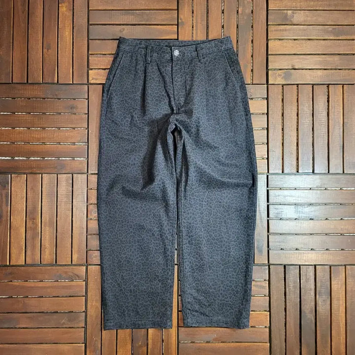 [BUNJANG] Aiyoung Saga Leopard Print Pants / 아영상사 (W) 레오파드 팬츠 (2)