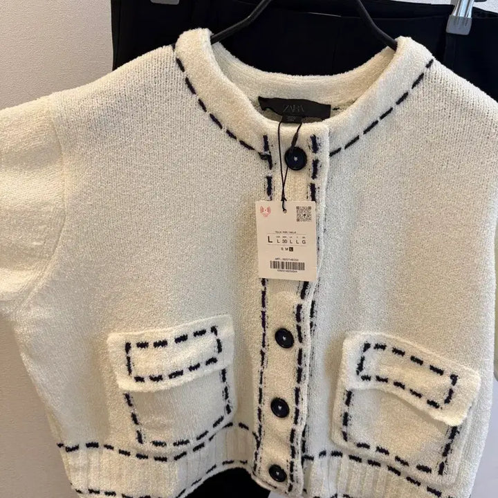 [BUNJANG] ZARA Boucle Knit Sweater / 새상품) ZARA 부클 아이보리니트 L