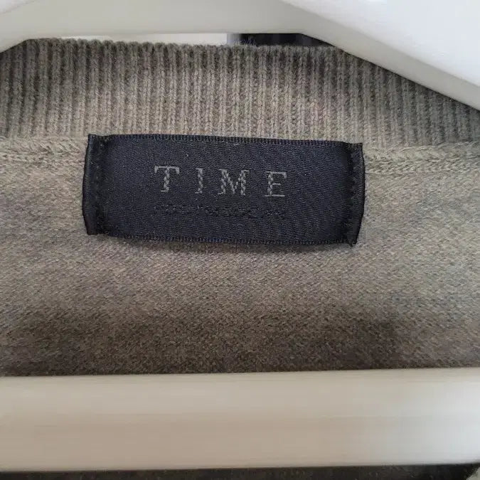 [BUNJANG] TIME 100% Wool Knit Top / TIME 모100%  니트-95사이즈