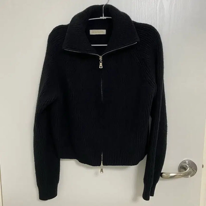 [BUNJANG] Two-Way Sweater Jacket Black / 투웨이 스웨터 자켓 블랙