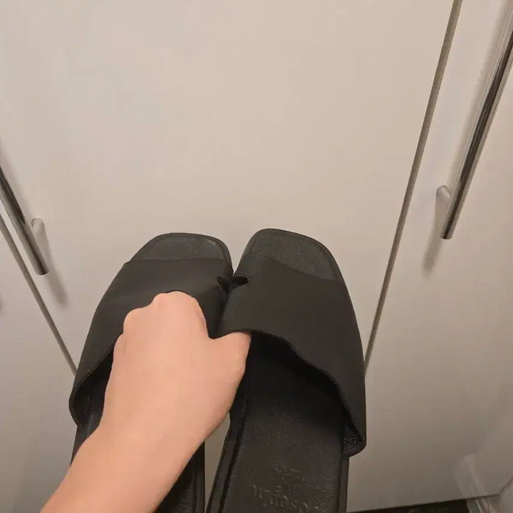 [BUNJANG] JOSEPHT Troy Black Sandals / JOSEPHT 트로이 블랙 샌들