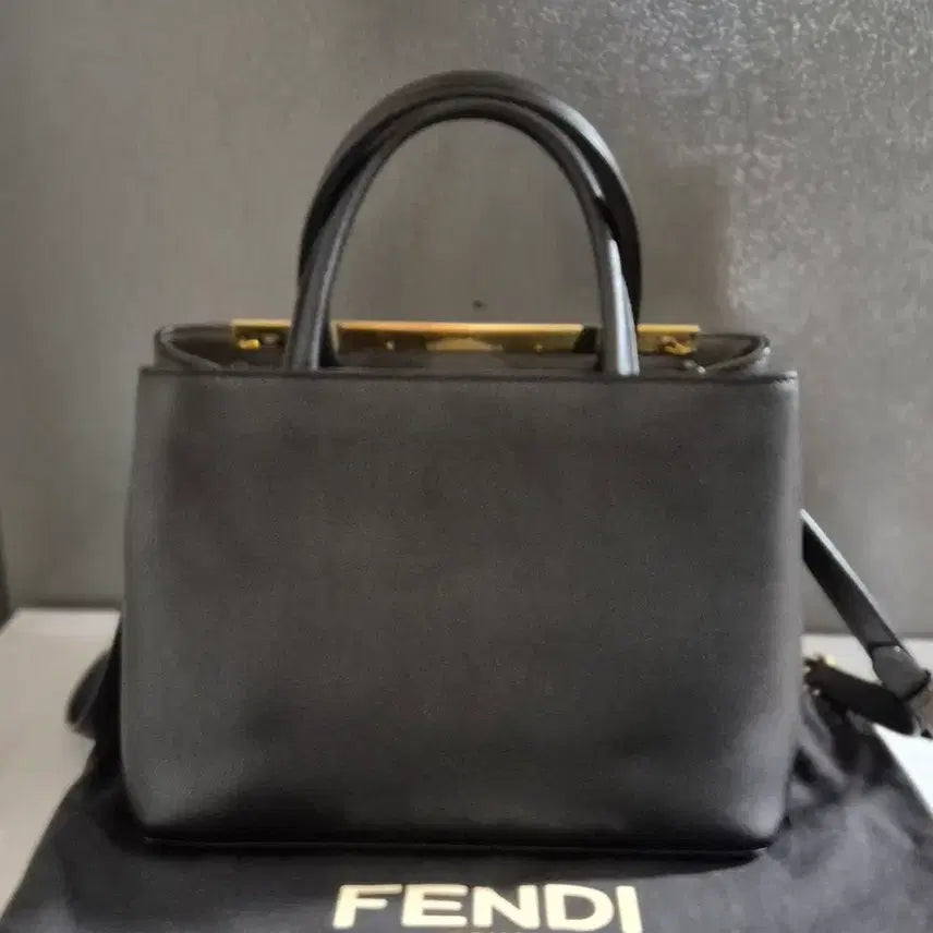 [BUNJANG] Fendi Toujours Small Tote Shoulder Bag / 펜디 투쥬르 스몰 토트겸 숄더백 펜디가방