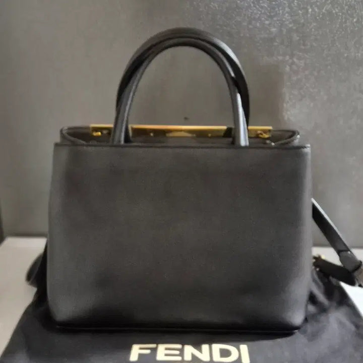 [BUNJANG] Fendi Toujours Small Tote Shoulder Bag / 펜디 투쥬르 스몰 토트겸 숄더백 펜디가방