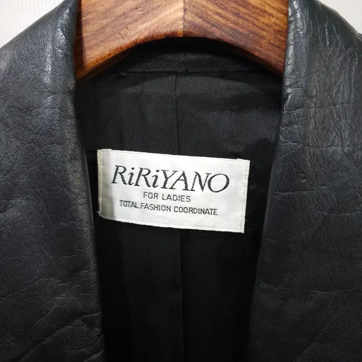 [BUNJANG] RiRiYANO Vintage Leather Trench Coat / RiRiYANO 빈티지 가죽 트렌치 코트- 우먼프리