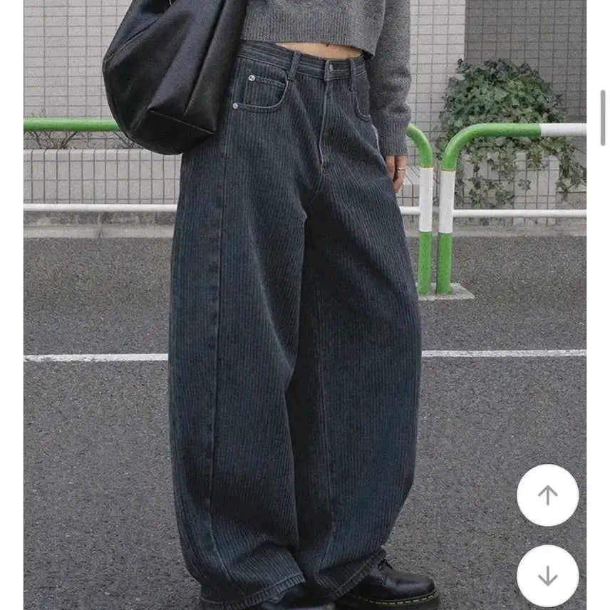 [BUNJANG] Striped Balloon Pants L / 스트라이프 벌룬팬츠 L