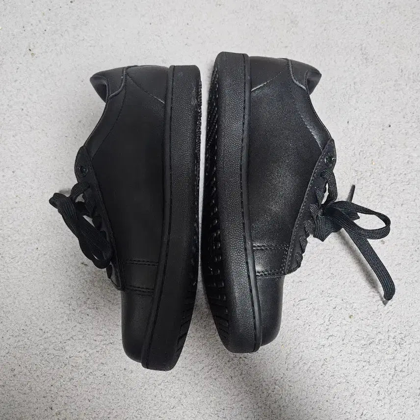 [BUNJANG] Emporio Armani Black Leather Sneakers (Size 230) / 엠포리오 아르마니의 블랙 가죽 스니커즈 새상품 230사이드