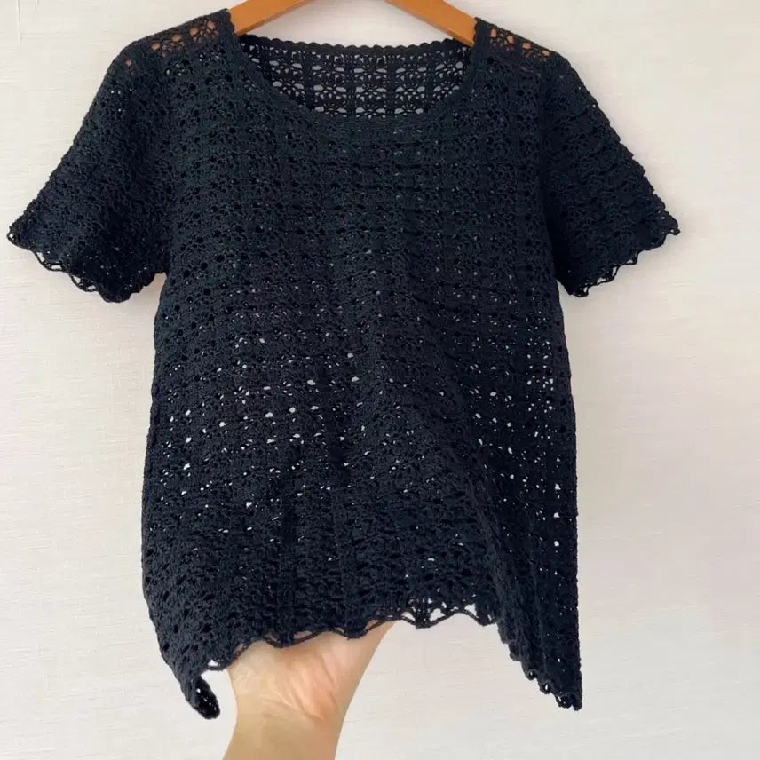 [BUNJANG] Crochet Knit Top / 크로쉐 니트