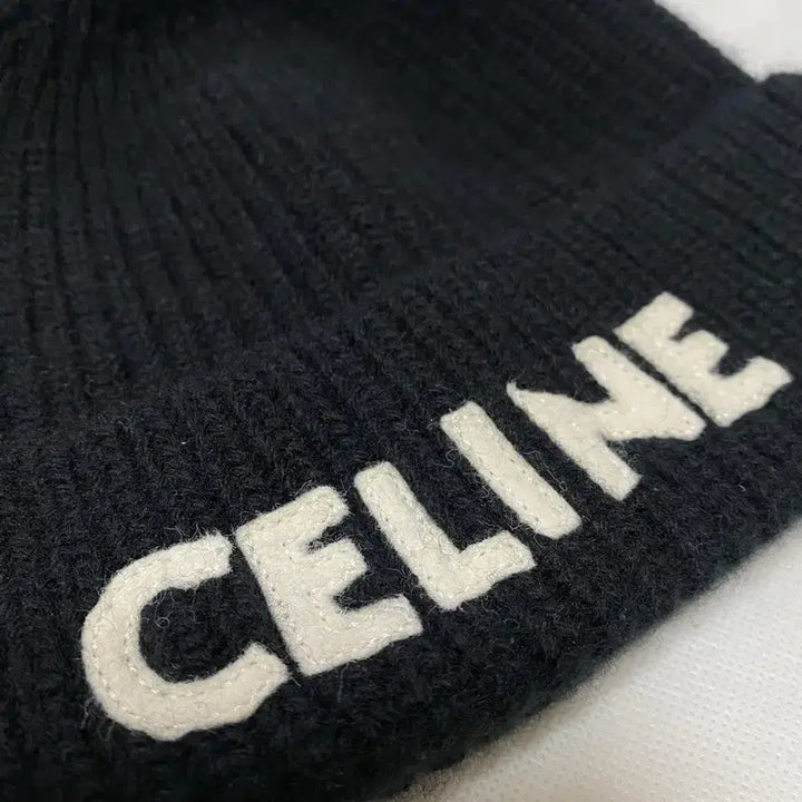 [BUNJANG] Celine Logo Wool Beanie / 셀린느 로고 울 비니