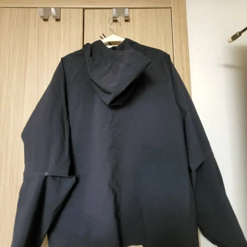 [BUNJANG] Nike Tech Woven Windrunner Jacket / 나이키 테크 우븐 바람막이 M