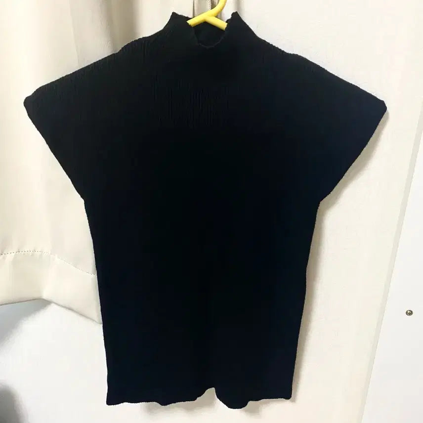 [BUNJANG] Basic Knit Beige/Black Sweater / 반목폴라 니트 베이지, 블랙