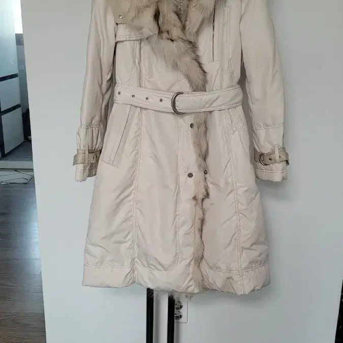 [BUNJANG] MICHAA Fox Fur Duck Down Padded Jacket / MICHAA   미샤  폭스털  오리털패딩  -91사이즈