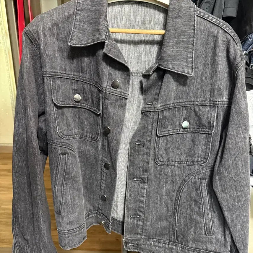 [BUNJANG] Intempo Mood Denim Jacket / 인템포무드 청자켓