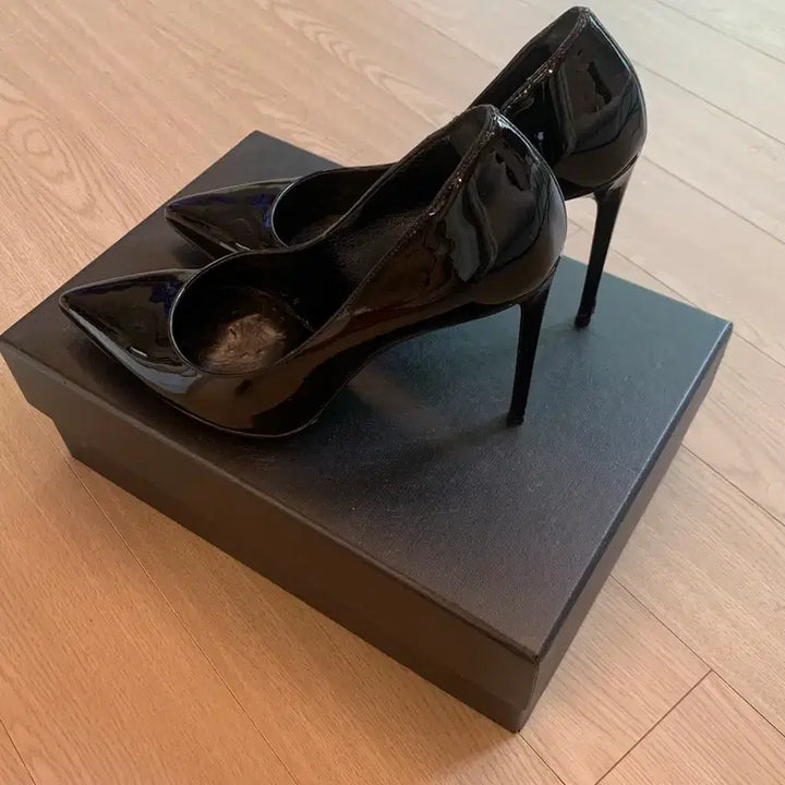 [BUNJANG] Saint Laurent High Heels / 생로랑 하이힐