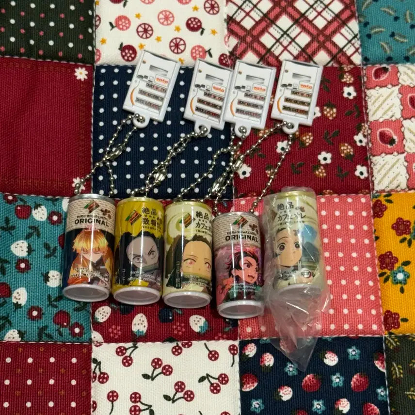 [BUNJANG] Demon Slayer Vending Machine Canned Coffee Gacha Bundle Set / 일괄판매) 귀멸의칼날 자판기 캔커피 가챠