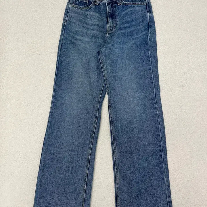 [BUNJANG] Mid-Blue Straight Leg Denim Pants - Size S / 중청 일자바지 S