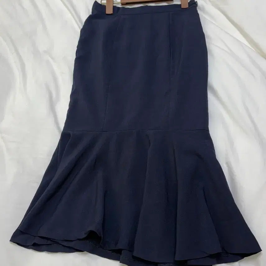 [BUNJANG] Frost J Tulip Skirt / 프로스트제이 튤립스커트