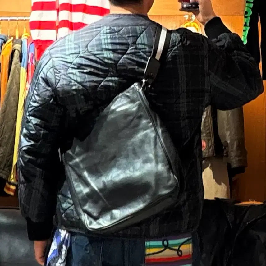 [BUNJANG] Bally Cowhide Leather Crossbody Bag / BALLY 발리 카우레더 크로스백