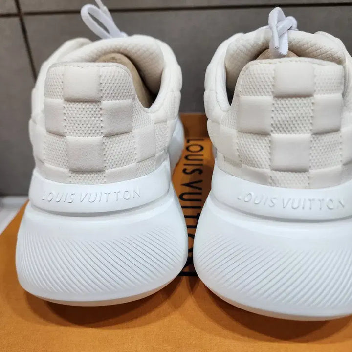 [BUNJANG] Louis Vuitton Show Up Sneakers / 루이비통 쇼 업 스니커즈 6.5