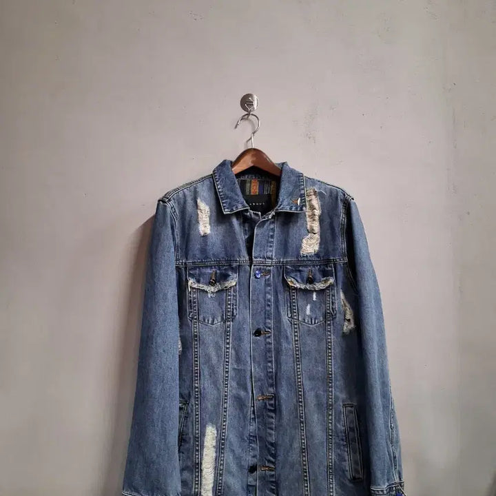 [BUNJANG] KUNUS Distressed Long Denim Jacket (M) / kunus 코너스 티스트로이드 롱데님자켓 M