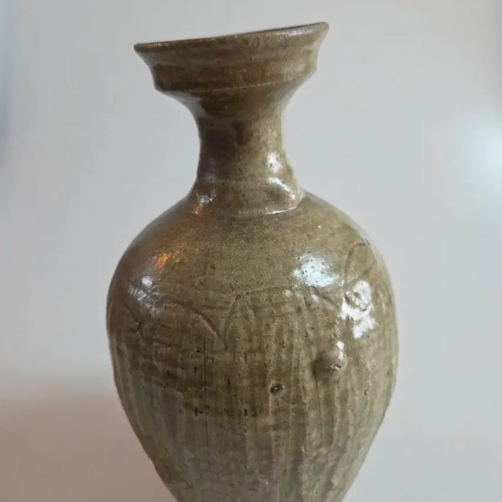 [BUNJANG] Goryeo Dynasty Early Celadon Melon-Shaped Wide-Mouth Vase / 골동품 고려시대 전기 고려청자 참외골 광구병