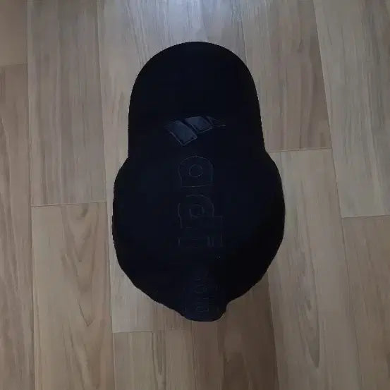 [BUNJANG] Adidas Suede Ball Cap / 아디다스 스웨이드 볼캡 모자 매장정품